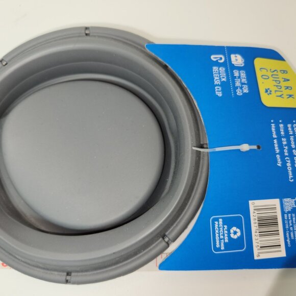 NWT Bark Supply Collapsible Dog Bowl 25.7oz Gray W/Belt Clip - Picture 9 of 10